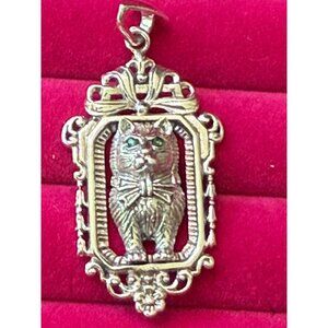 Vintage Sterling Silver Cat Pendant With Green Gem Eyes